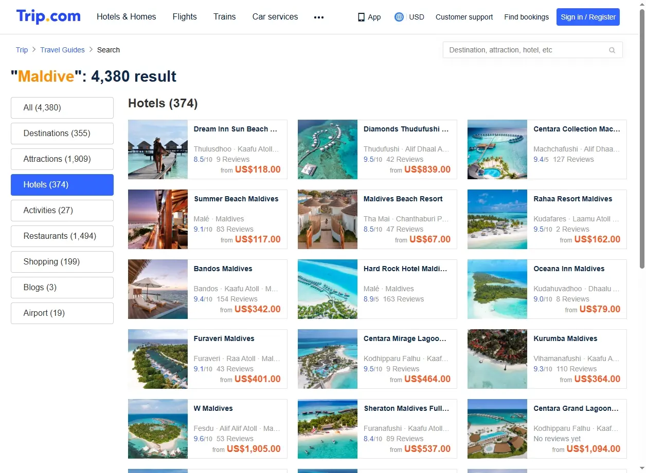 Schermata del sito web che mostra offerte volo + hotel per le Maldive